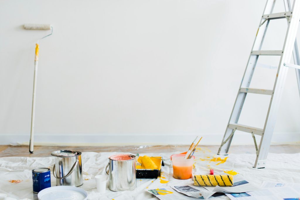 Benefits of Hiring Professional Painters